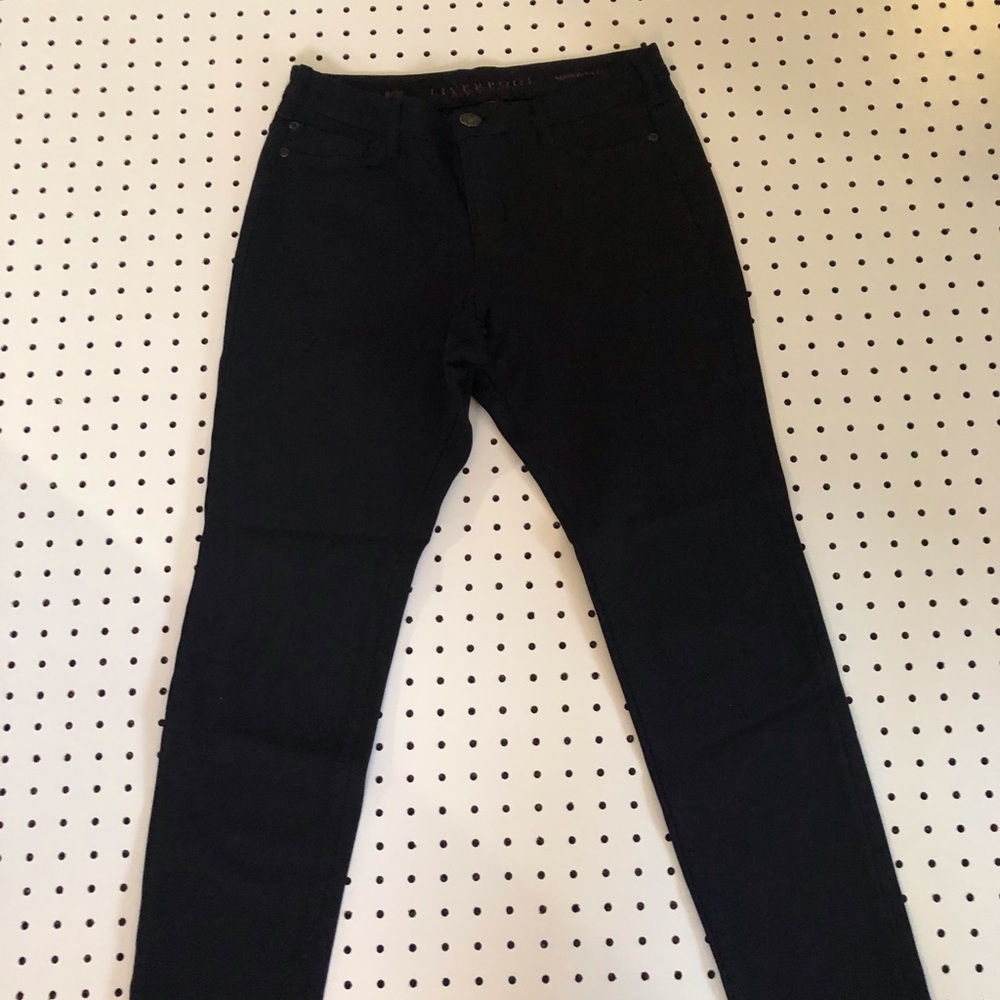 Black Liverpool Madonna leggings size 8/29